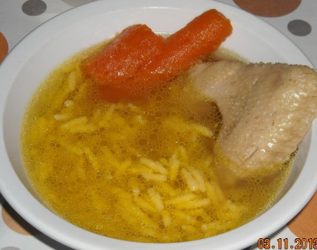 Csirkeszárny leves